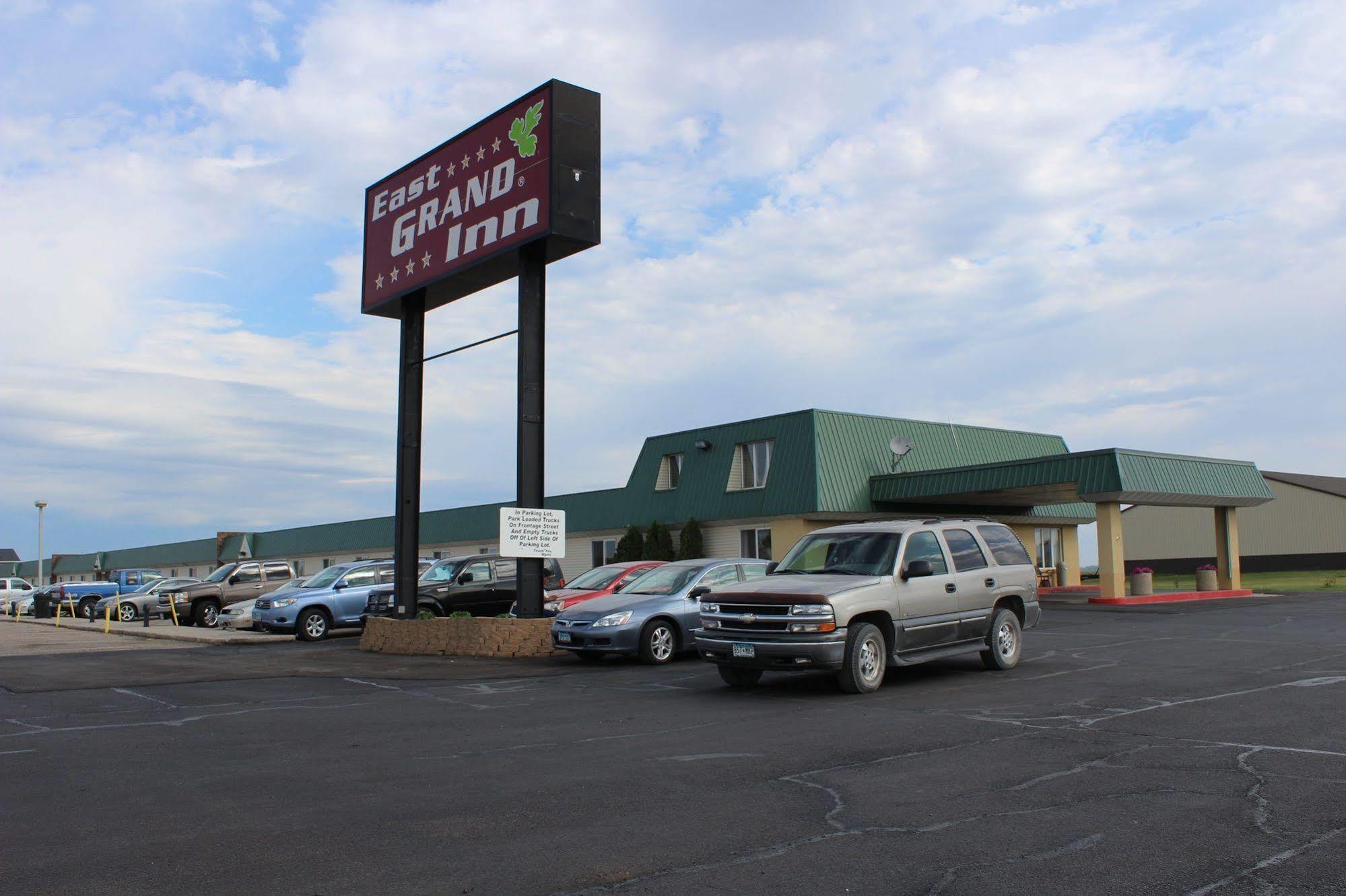 East Grand Inn East Grand Forks Εξωτερικό φωτογραφία